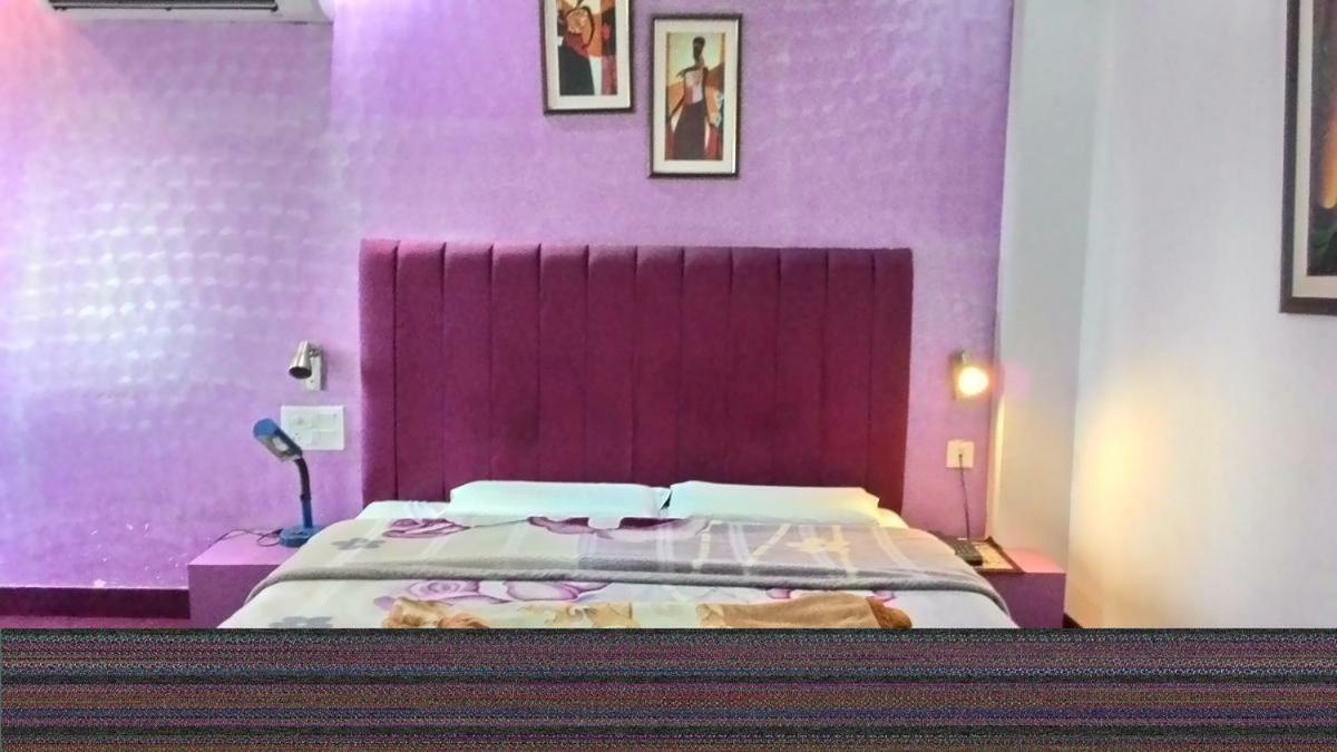Hotel Ratan Palace Dehradun Zewnętrze zdjęcie
